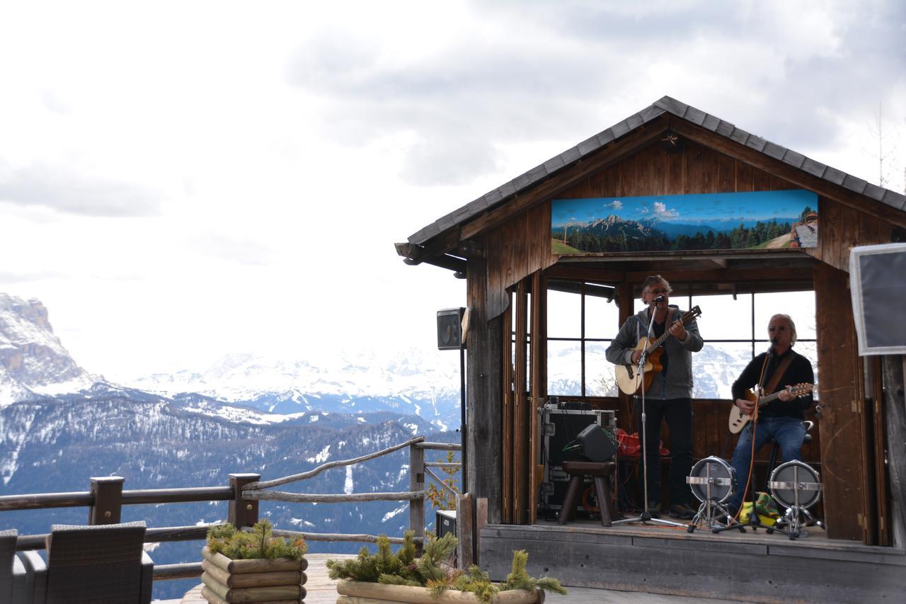 Rifugio Graziani Huette Hotel San Vigilio Di Marebbe Exterior photo