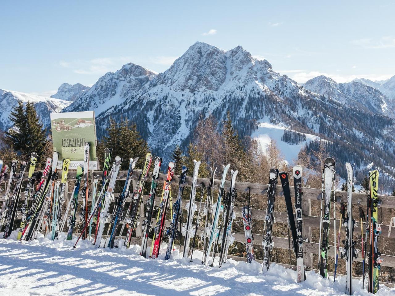 Rifugio Graziani Huette Hotel San Vigilio Di Marebbe Exterior photo